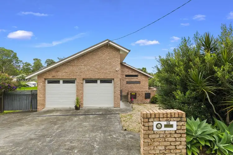 15 Mackenzie Street, Bulahdelah NSW 2423
