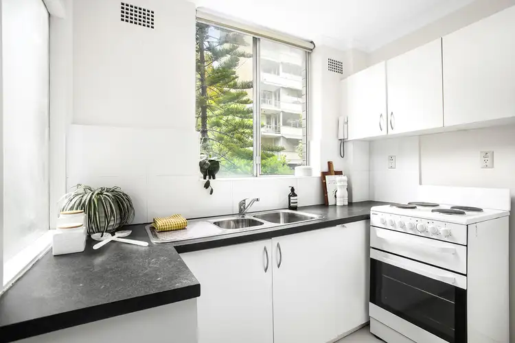 Fourth view of Homely apartment listing, 19/90-92 Elizabeth Bay Road, Elizabeth Bay NSW 2011