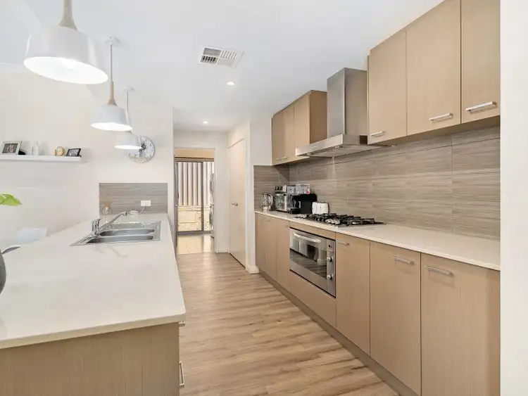 Sixth view of Homely house listing, 3 Primrose Way, Baldivis WA 6171