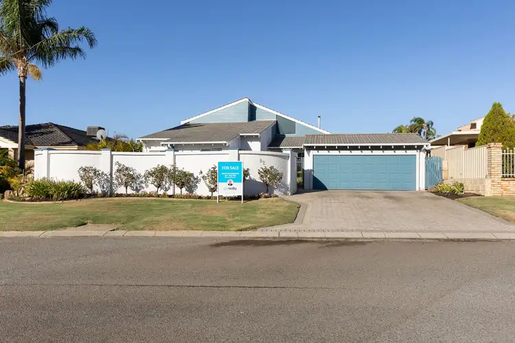 82 Sylvan Crescent, Leeming WA 6149