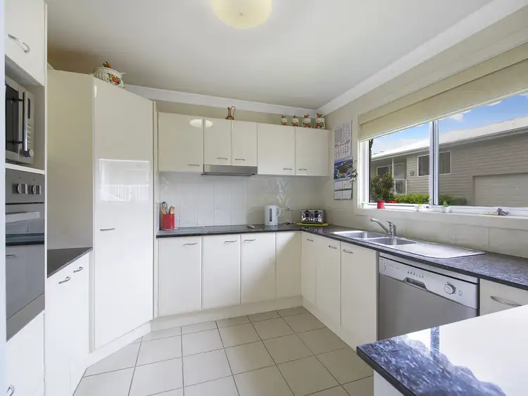 172/2 Saliena Avenue, Lake Munmorah NSW 2259