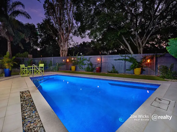 25 Meander Close, Brinsmead QLD 4870