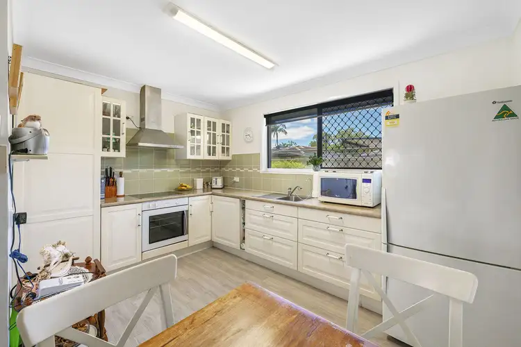 Fourth view of Homely villa listing, 2/1 Wyuna Road, Tweed Heads West NSW 2485