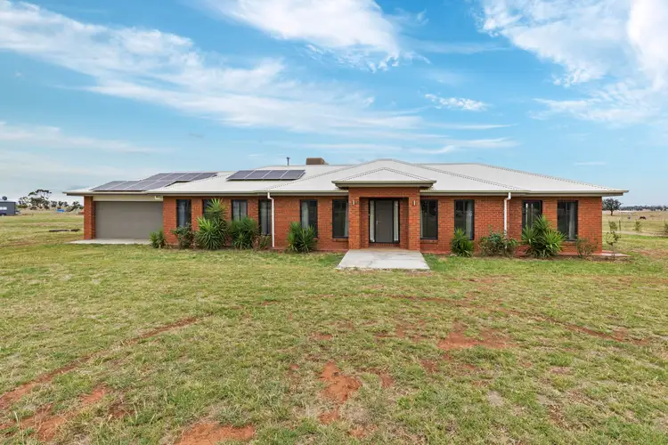 77 Learys Lane, Coolamon NSW 2701