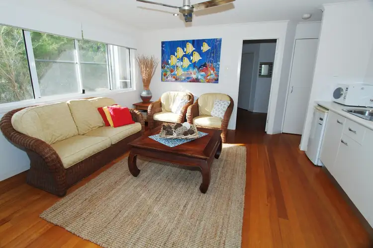 Third view of Homely house listing, 2/5 Pratt Court, Point Lookout QLD 4183