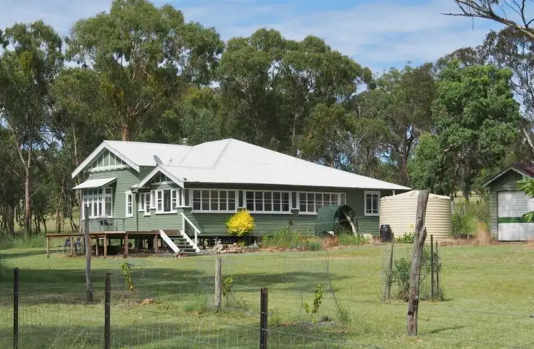 262 Lynams Road, Ballandean QLD 4382