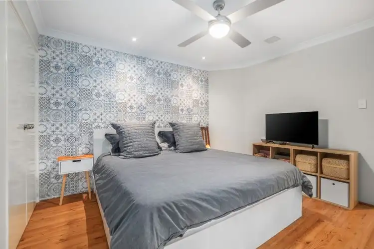 Main view of Homely unit listing, 3/52 Albemarle St, Doubleview WA 6018