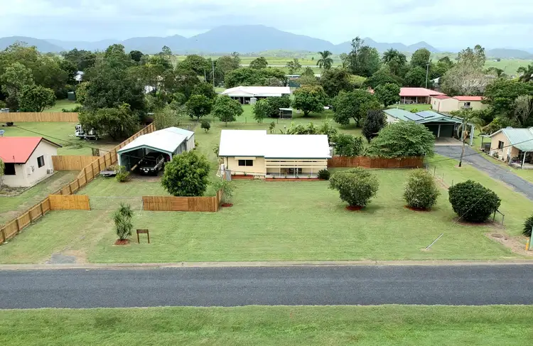 4 Margaret St, Mirani QLD 4754