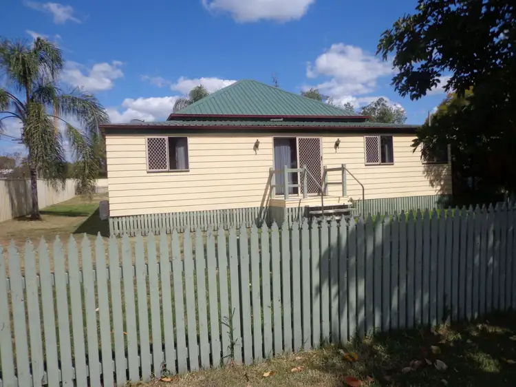 60 Bell Street, Chinchilla QLD 4413