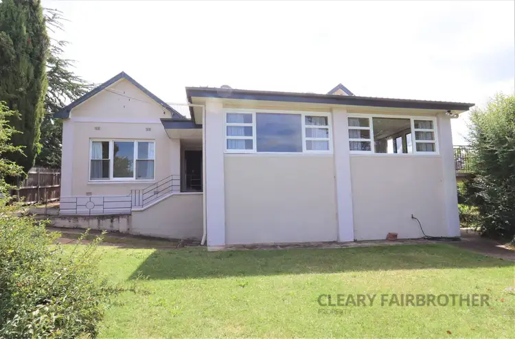 231 Peel Street, Bathurst NSW 2795