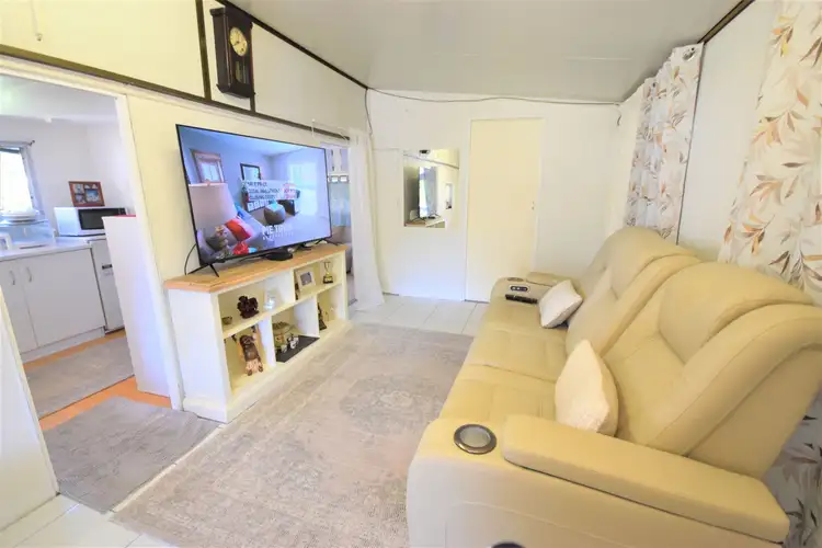 Fourth view of Homely unit listing, 25/2 Beerburrum Street, Dicky Beach QLD 4551