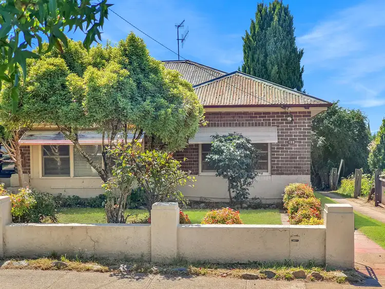 139 Lambert Street, Bathurst NSW 2795