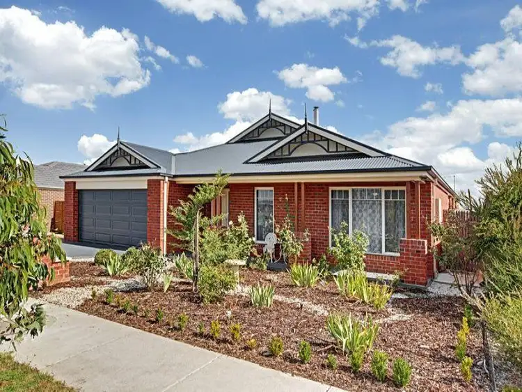 7 LAURISTON PLACE, Wallan VIC 3756