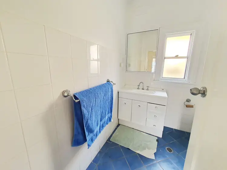 Sixth view of Homely house listing, 68 Morrisset Street, Bathurst NSW 2795