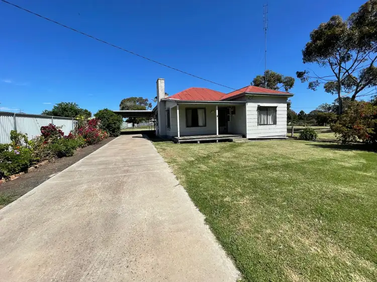 Third view of Homely house listing, 3 Windsor Avenue, Edenhope VIC 3318