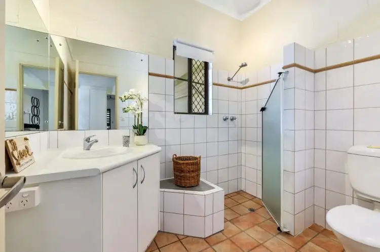 Fourth view of Homely apartment listing, 2/20 Charles Street, Stuart Park NT 820