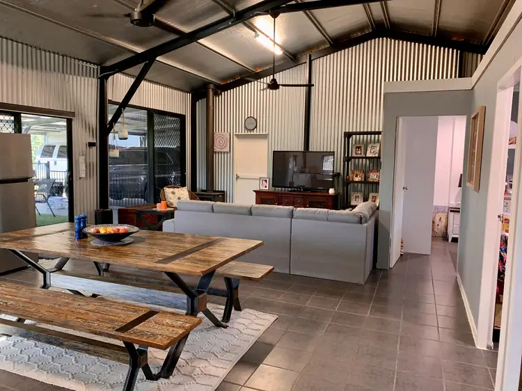 7 Wilkin st, Nebo QLD 4742