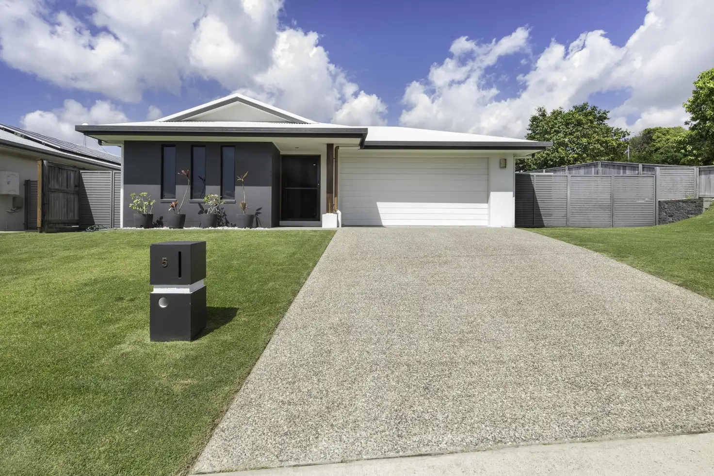 Main view of Homely house listing, 5 Clive Court, Beaconsfield QLD 4740