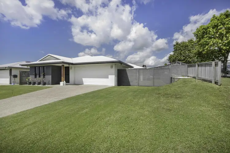 Second view of Homely house listing, 5 Clive Court, Beaconsfield QLD 4740