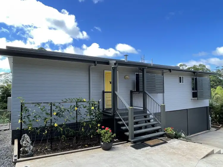 29 Deodar Court, Mapleton QLD 4560