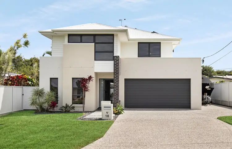 10 Enoch St, Clontarf QLD 4019