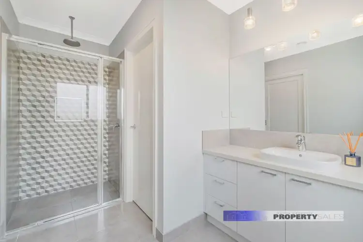 Sixth view of Homely house listing, 31 Shanahan Parade, Newborough VIC 3825