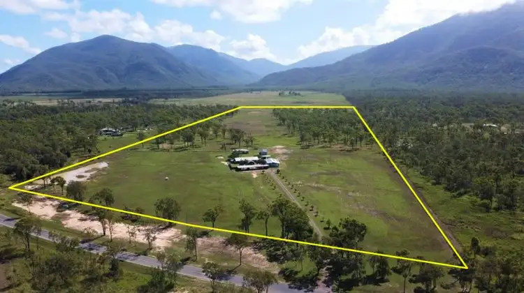 2338 Woodstock Giru Road, Majors Creek QLD 4816