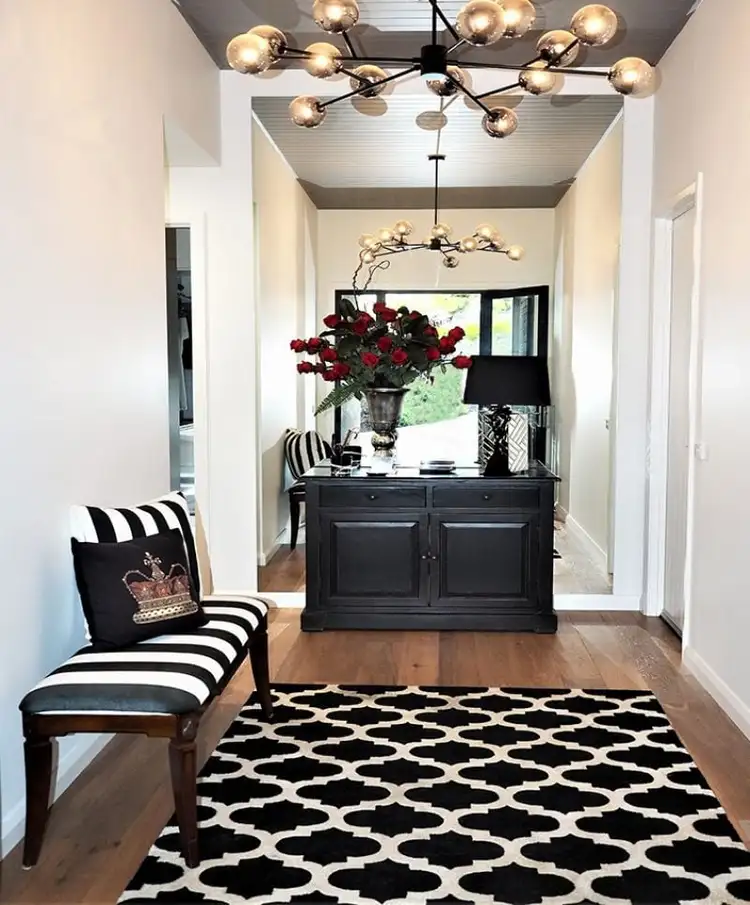 Second view of Homely house listing, 8 Glenhuntly Court, Warragul VIC 3820