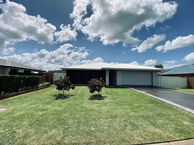22 Lucy Court, Mirani QLD 4754