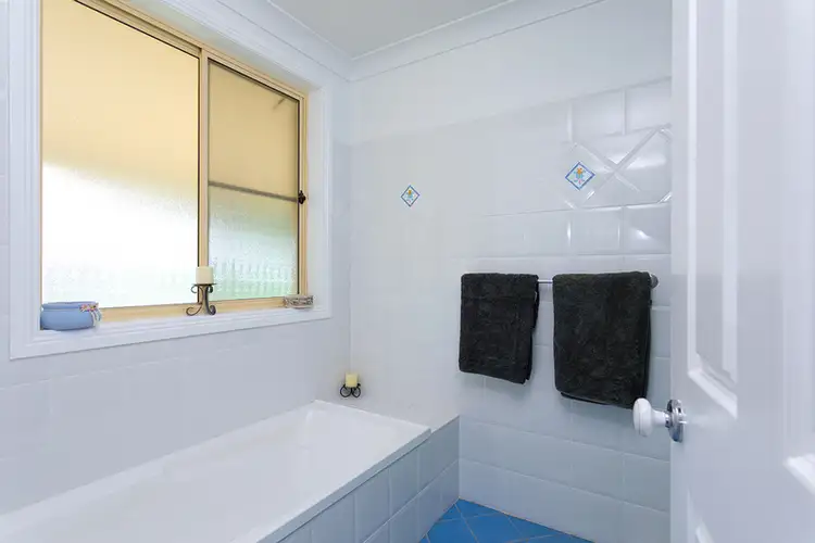 Fifth view of Homely house listing, 9 Leehy Court Daruka, Tamworth NSW 2340