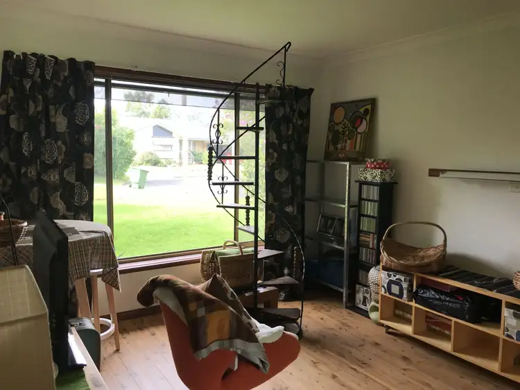 447 Bundarra Place, Lavington NSW 2641