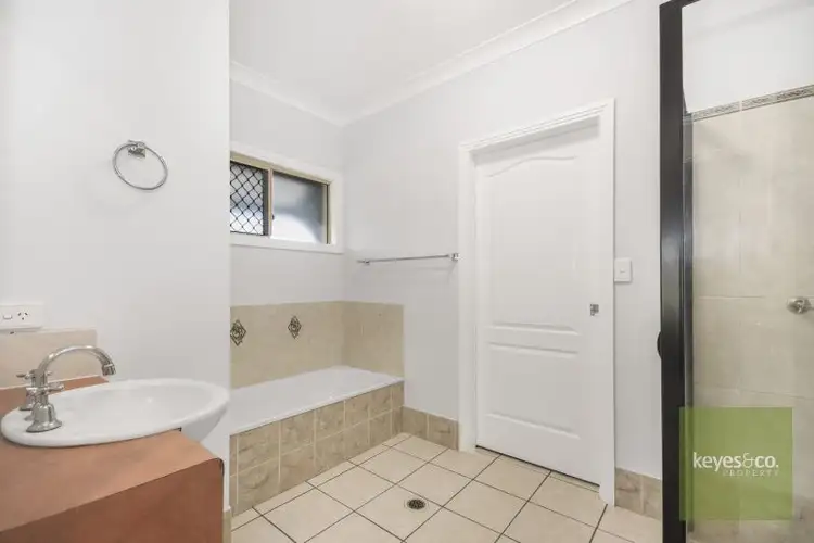 Fifth view of Homely house listing, 2 Damson Court, Douglas QLD 4814