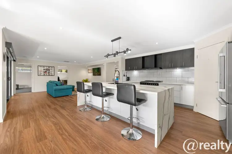 Fifth view of Homely house listing, 17 Kensington Square, Drouin VIC 3818