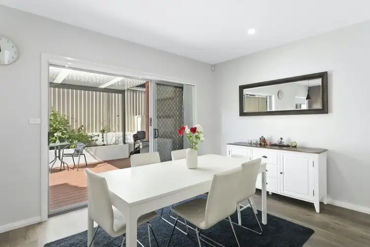 Sixth view of Homely townhouse listing, 8 Dorcas Glade, Schofields NSW 2762