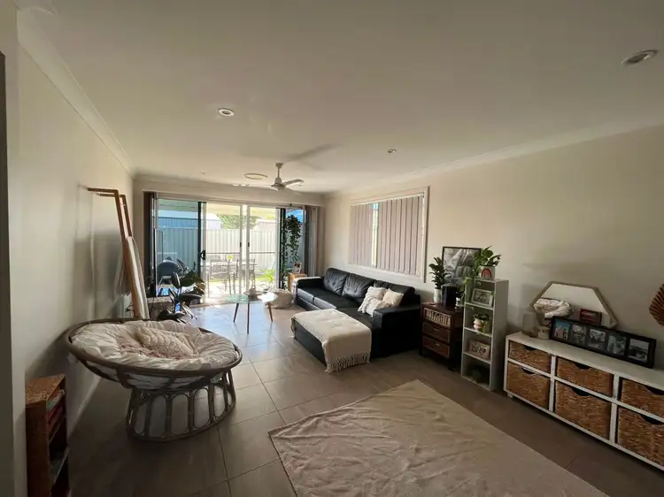 Sixth view of Homely unit listing, 1/16 Skewis St, Chinchilla QLD 4413