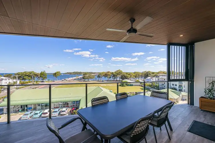 16/15 Benabrow Ave, Bellara QLD 4507
