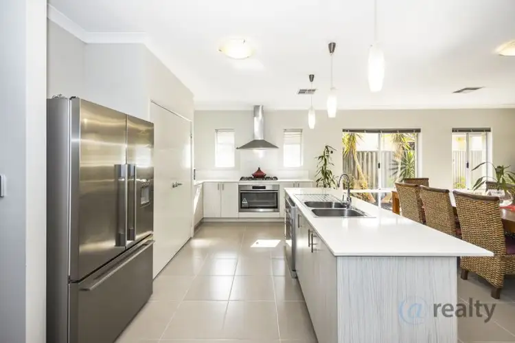 24 Huntington Parkway, Landsdale WA 6065