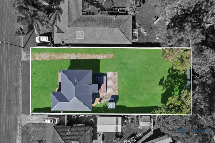 13 Courtland Avenue, Tahmoor NSW 2573