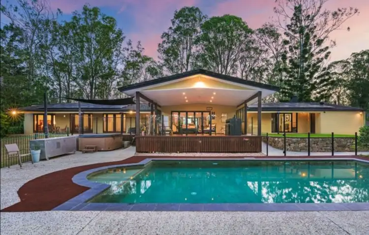 71 Whiteside Road, Whiteside QLD 4503