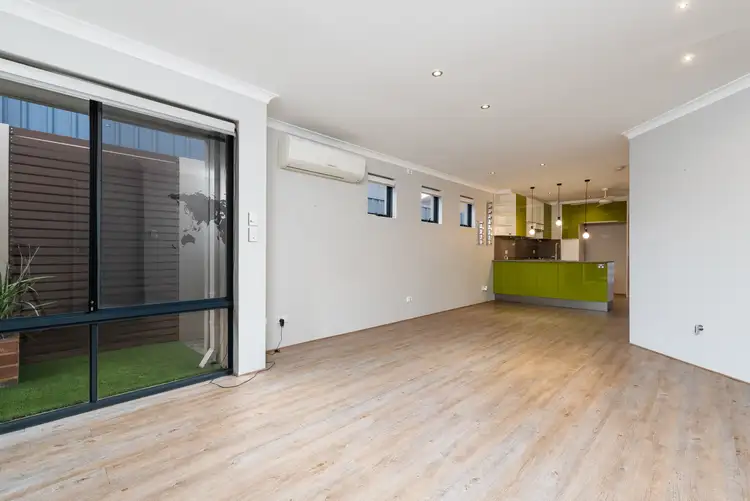 Fifth view of Homely villa listing, 11/50 Norman street, St James WA 6102