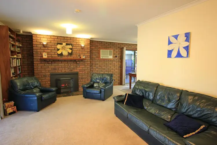 Sixth view of Homely house listing, 3 Allen Ct, Bairnsdale VIC 3875