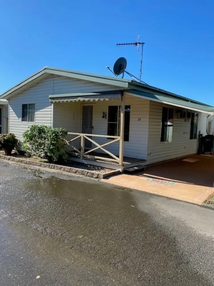 33/278-280 Princes Highway, Bomaderry NSW 2541