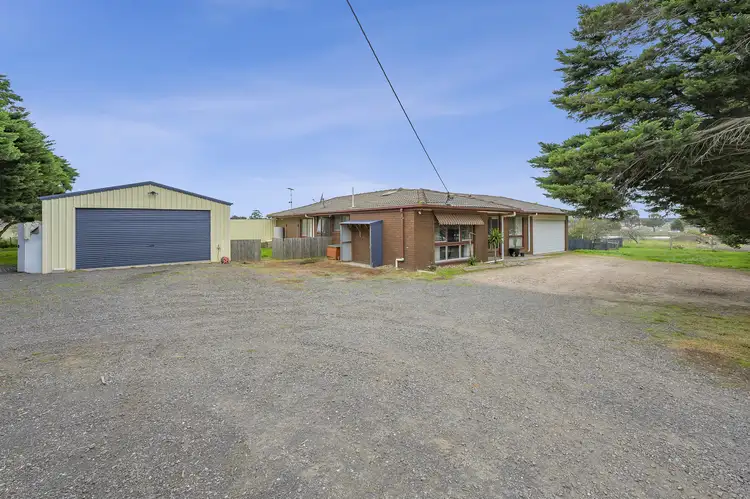 Fourth view of Homely house listing, 8 Malcolm Street, Beveridge VIC 3753