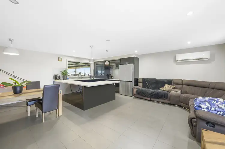 Sixth view of Homely house listing, 8 Malcolm Street, Beveridge VIC 3753