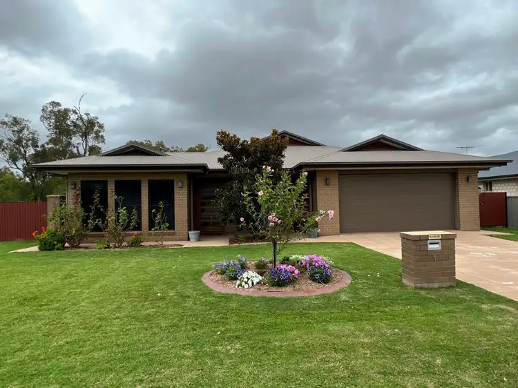 1 Sommerfeld Cres, Chinchilla QLD 4413
