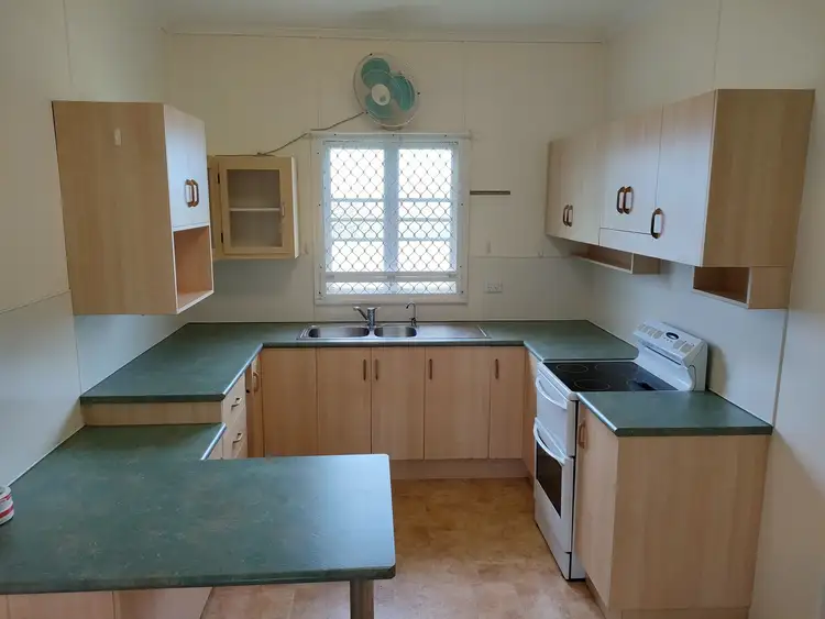 Fifth view of Homely house listing, 39 Tarakan Street, Svensson Heights QLD 4670