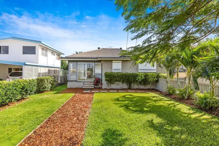 Fifth view of Homely house listing, 5 Seaville Avenue, Scarborough QLD 4020