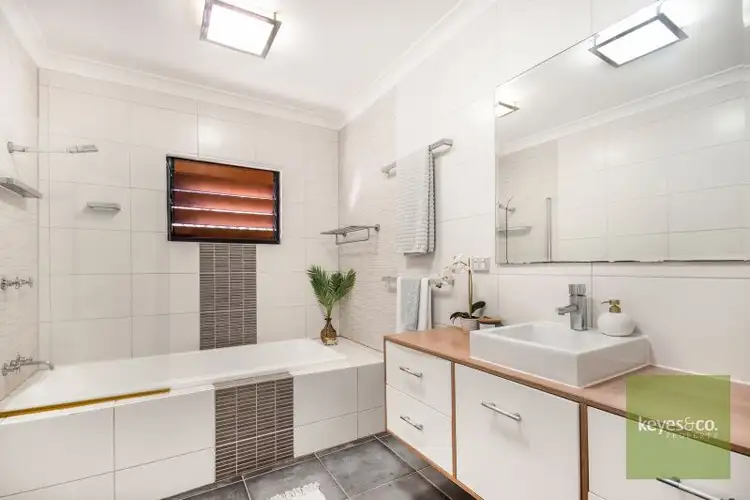 Fourth view of Homely house listing, 15a Estate Street, West End QLD 4810