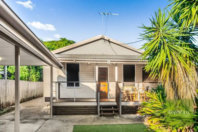 Sixth view of Homely house listing, 15a Estate Street, West End QLD 4810