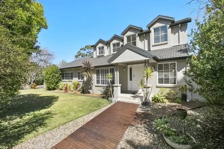 1 Gilbert Place, Frenchs Forest NSW 2086